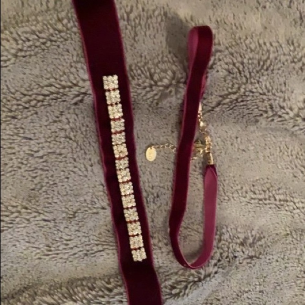 Choker set